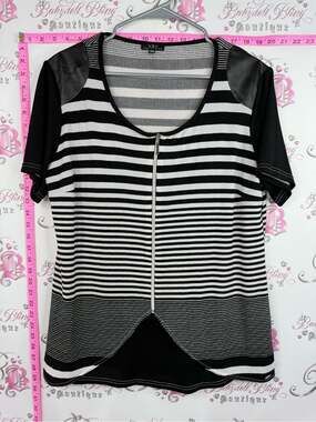 VEX Striped Black & White Short Sleeve Zip-Front Top